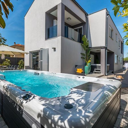 Apartmán House With Pool Ledenko Biograd Na Moru Exteriér fotografie